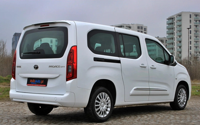Toyota Proace City Verso cena 89899 przebieg: 69900, rok produkcji 2021 z Sławno małe 172